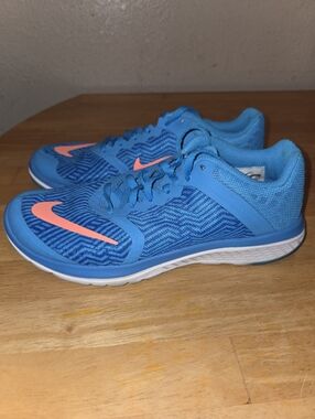 NIKE FS LITE RUN 3 Women's running shoes size 7.5